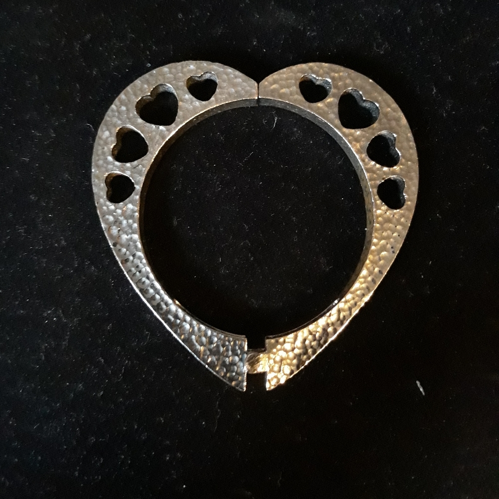 Weighted Heavy Heart Bracelet